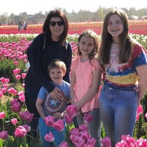 Meet your Posher, Shea